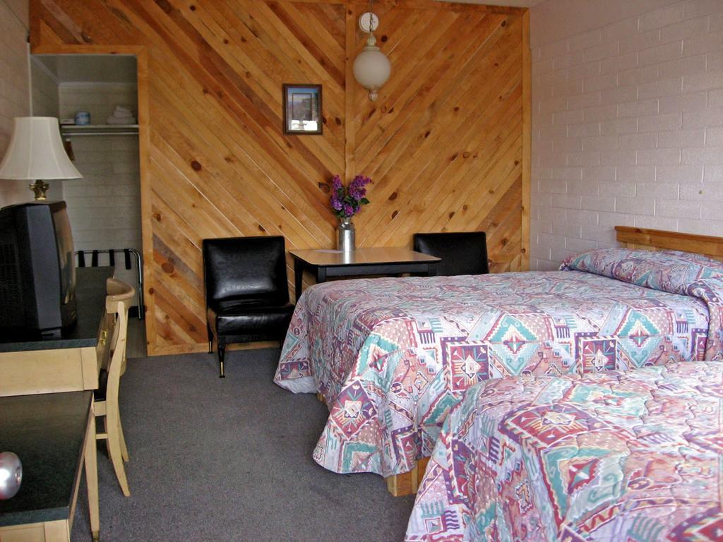 Grand Canyon Caverns Inn Peach Springs Quarto foto
